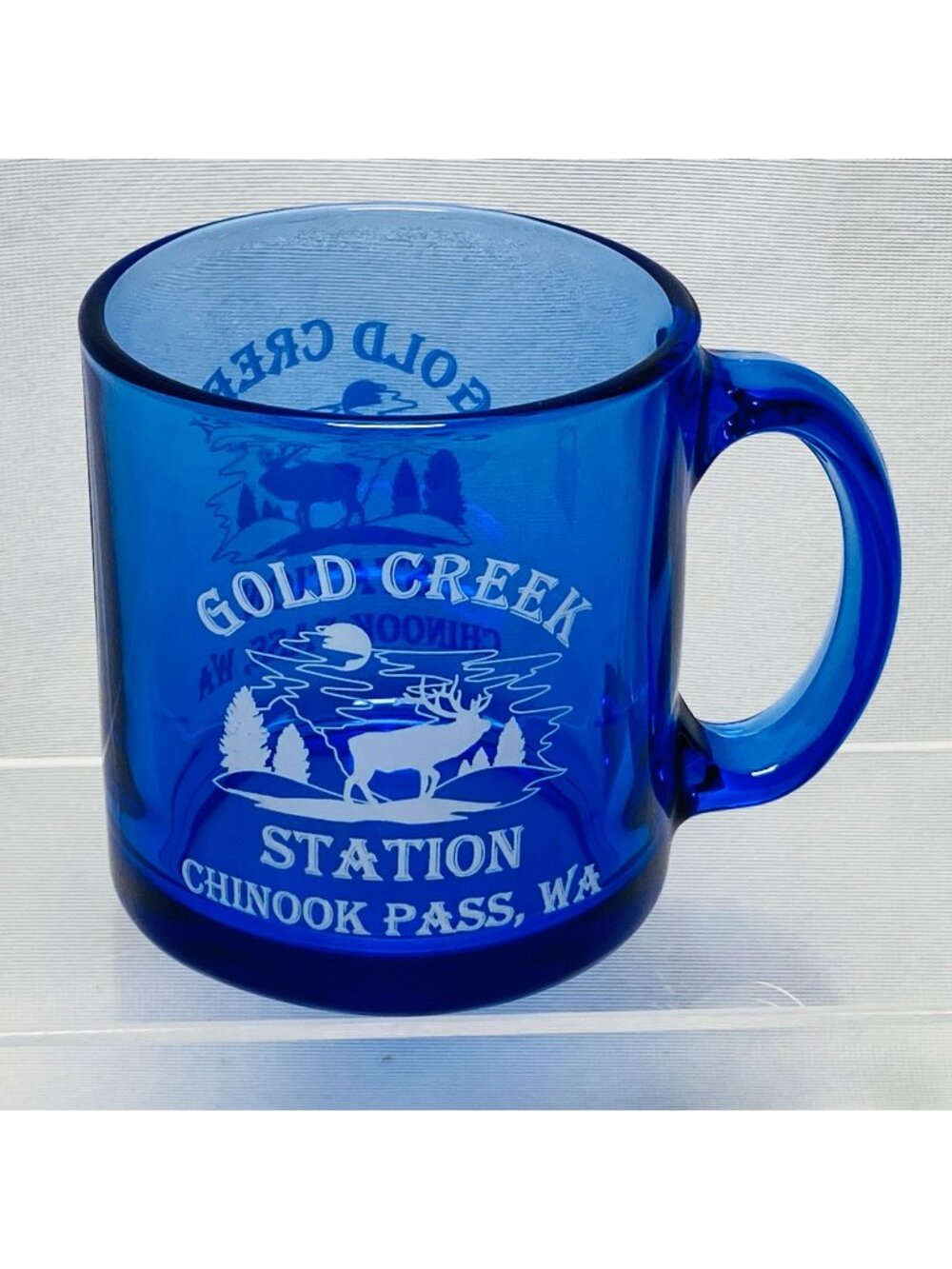 Gold Creek Station 12 Oz Blue Glass Mug Chinook Pass WA Elk & Forest Scene